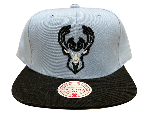 Mitchell & Ness Light Bl/Bk NBA Milwaukee Bucks Uni Away 2 Tone Snapback - OSFA