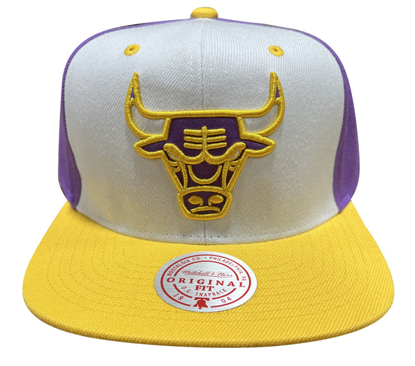 Mitchell & Ness White/Purple NBA  Chicago Bulls Brotherhood Snapback - OSFA