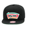 Mitchell & Ness Black NBA San Antonio Spurs HWC Core Basic Snapback - OSFA