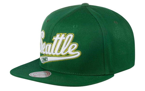 Mitchell & Ness Green NBA Seattle Supersonics Core Basic HWC Snapback - OSFA