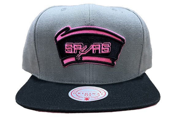 Mitchell & Ness Gry/Blk NBA San Antonio Spurs Neon Lights HWC Snapback - OSFA