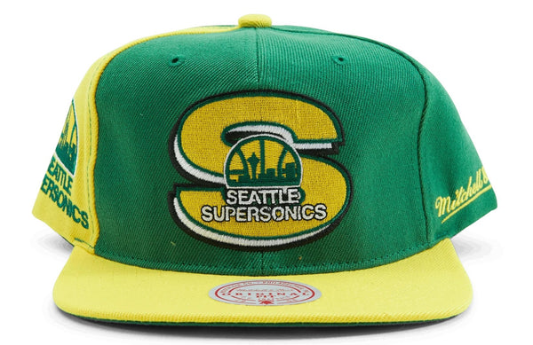 Mitchell & Ness NBA Seattle Supersonics Rear Script Deadstock Snapback - OSFA