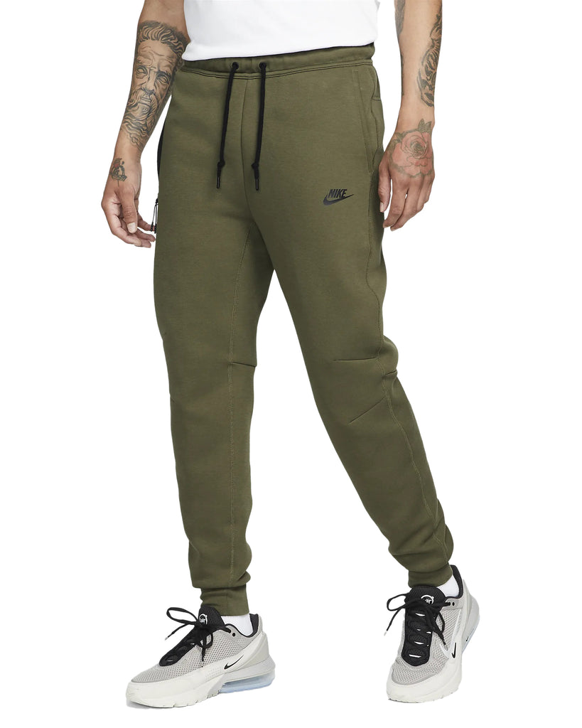 Men's Nike Sportswear Tech Medium Olive/Black Fleece Joggers