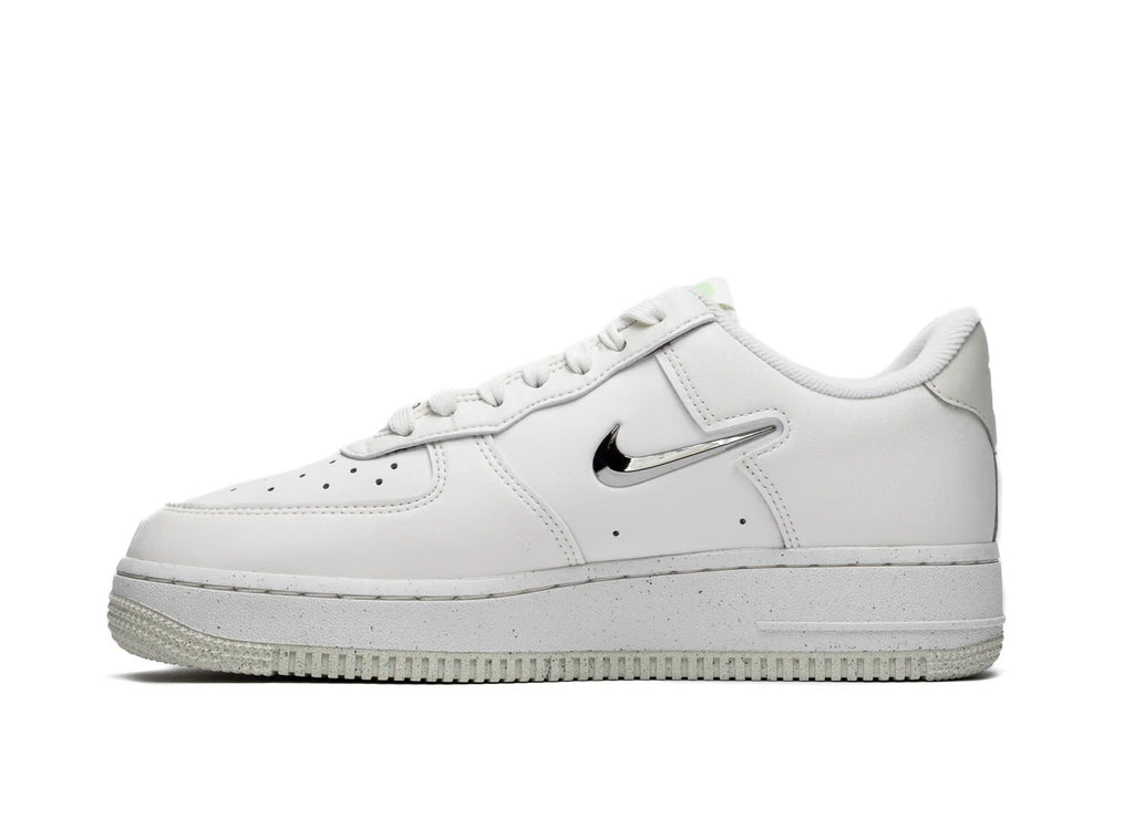 Women's Nike Air Force 1 '07 NN SE Sail/Vapor Grn-Sea Glass (FN8540 100)