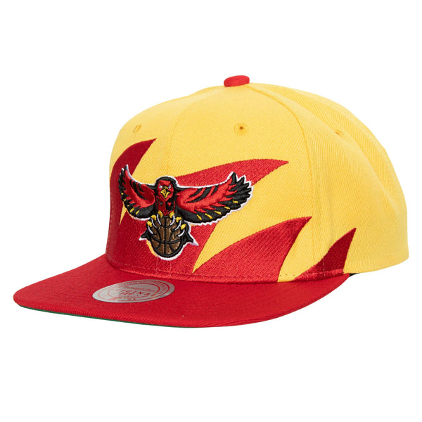 Mitchell & Ness Gold/Red NBA Atlanta Hawks Sharktooth HWC Snapback - OSFA