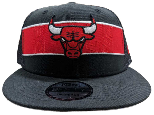 Men's New Era 9Fifty NBA Chicago Bulls Black/Red Trucker Snapback - OSFM