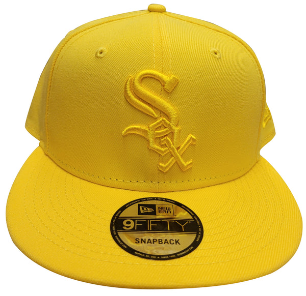 Men's New Era 9Fifty MLB Chicago White Sox Yellow Monochrome Snapback - OSFM