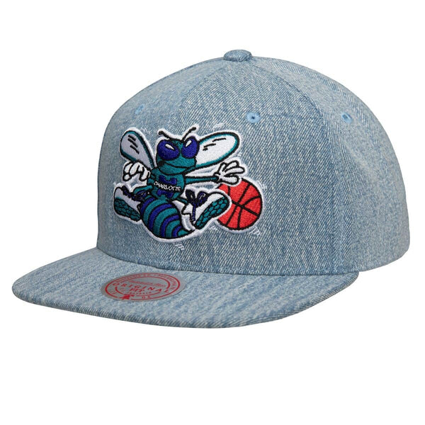 Men's Mitchell & Ness Blue Denim/Teal/White NBA Charlotte Hornets LS Denim Snapback - OSFA