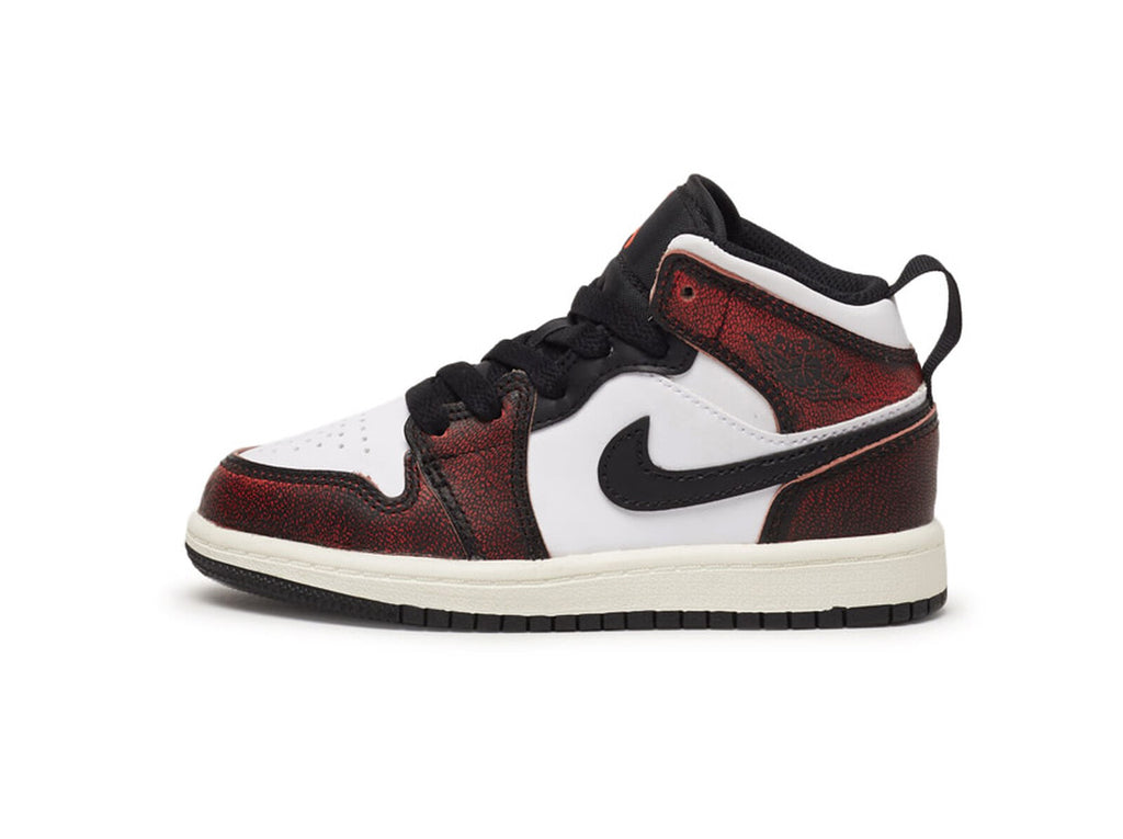 Little Kid Jordan 1 Mid SE