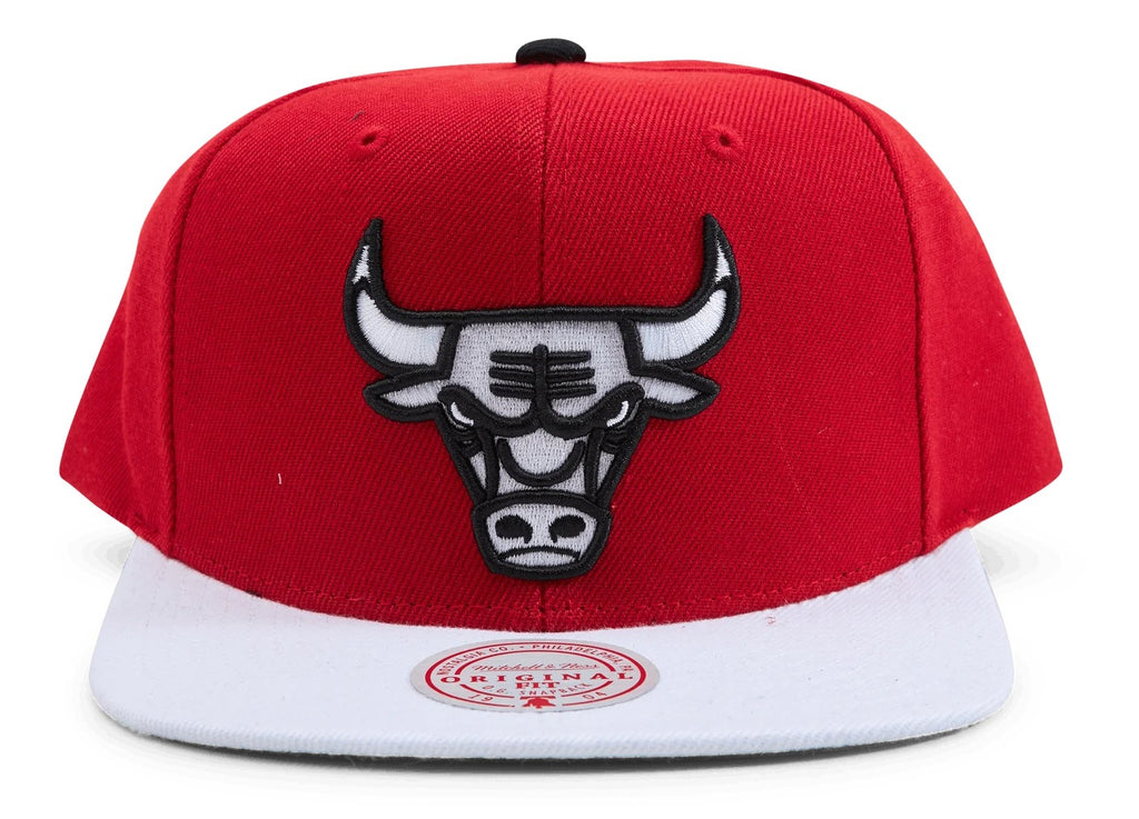 Men's Mitchell & Ness Red/White NBA Chicago Bulls Cardinal Red 2 Tone Snapback - OSFA