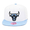 Men's Mitchell & Ness White/Light Blue NBA Chicago Bulls Uni Home 2 Tone Snapback - OSFA