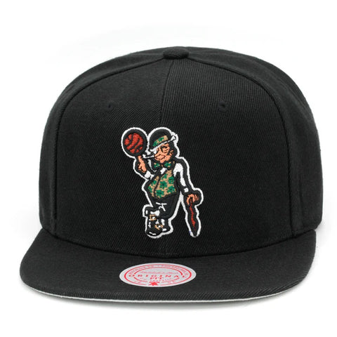 Mitchell & Ness NBA Black Boston Celtics Core Basic Snapback - OSFA