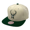 Mitchell & Ness Cream/Hunter Green NBA Milwaukee Bucks Core Basic Snapback - OSFA