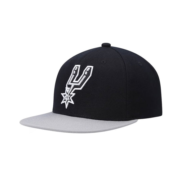 Mitchell & Ness Black/Grey NBA San Antonio Spurs Core Basic Snapback - OSFA