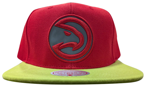 Mitchell & Ness Red/Green NBA Atlanta Hawks Team Reflective Snapback - OSFA