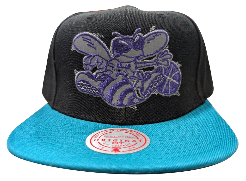 Mitchell & Ness Black/Teal NBA HWC Charlotte Hornets Team Reflective Snapback - OSFA