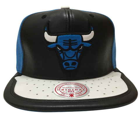 Mitchell & Ness Royal Blue/White NBA Chicago Bulls Day One Snapback - OSFA