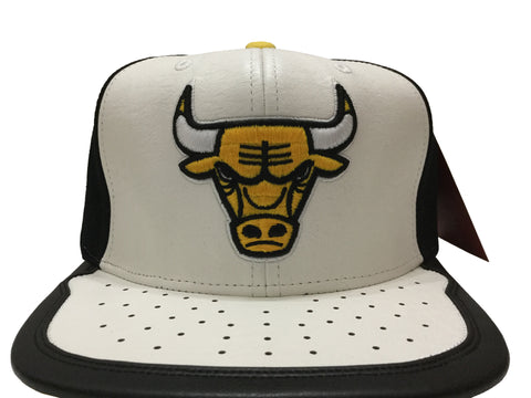 Mitchell & Ness White/Yellow NBA Chicago Bulls Day One Snapback - OSFA