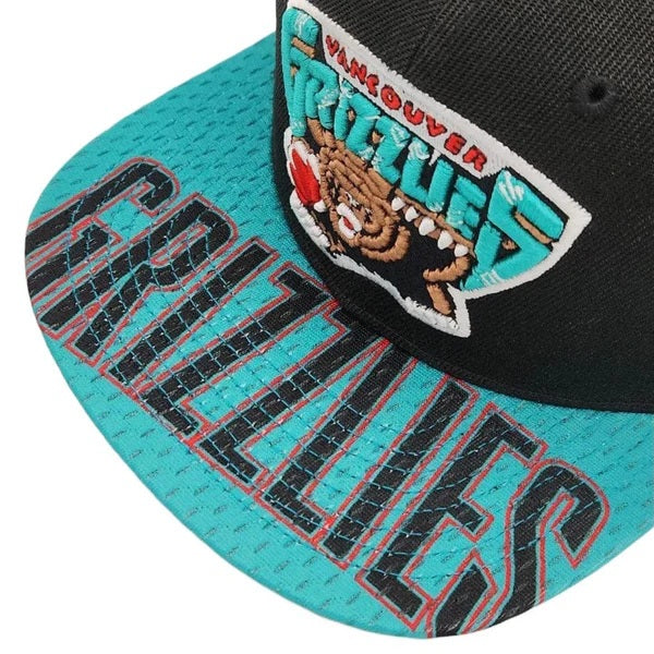 Mitchell & Ness NBA Vancouver Grizzlies Black/Teal Snapshot HWC Snapback - OSFA