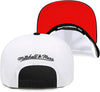 Mitchell & Ness White/Black NBA Atlanta Hawks Reload 2.0 Snapback HWC - OSFA