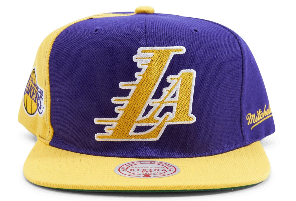 Men's Mitchell & Ness Purple/Gold NBA Los Angeles Lakers Rear Script Deadstock Snapback - OSFA