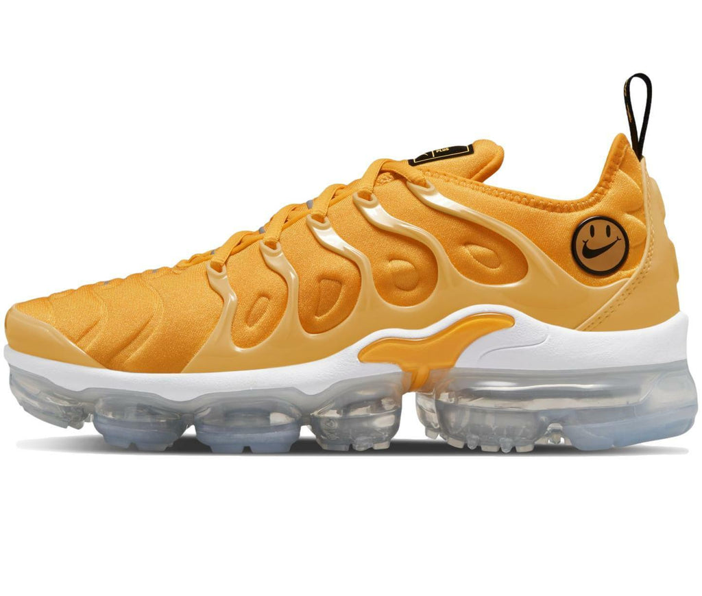 Women's Nike Air Vapormax Plus Pollen/Black-Yellow Strike (DO5874 700)