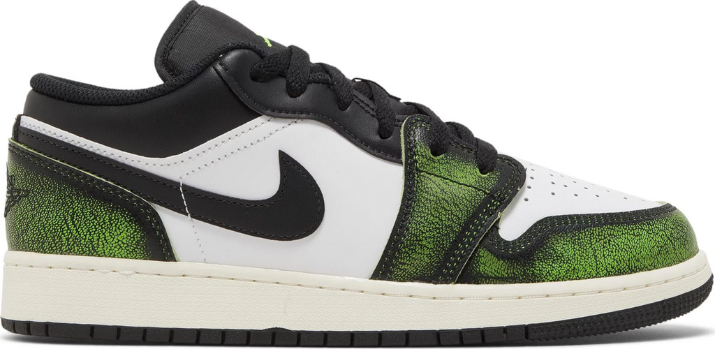 Big Kids Jordan 1 Low SE Black/Electric Green-White (DO8244 003)