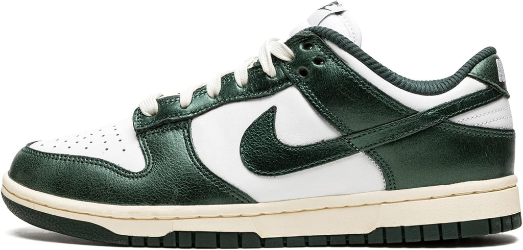 Women's Nike Dunk Low White/Pro Green-Coconut Milk (DQ8580 100)