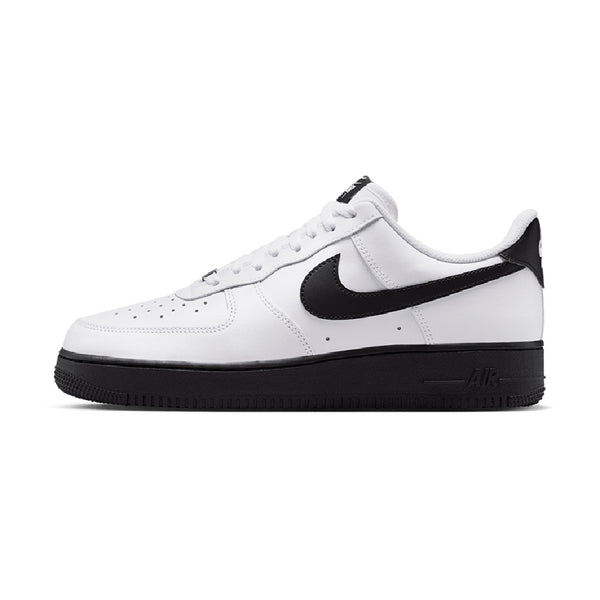Men's Nike Air Force 1 '07 White/Black (FJ4146 129)