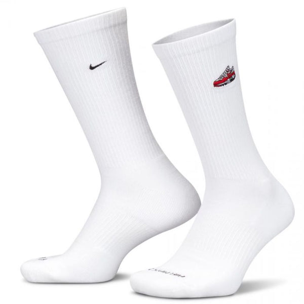 Youth Nike Everyday Plus Cushioned Crew Socks (1 Pair)