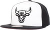 Mitchell & Ness White/Black NBA Chicago Bulls Front Post Snapback - OSFA