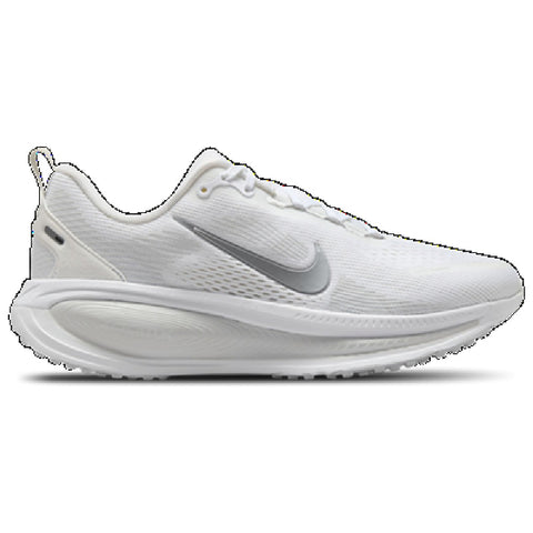 Women's Nike Vomero 18 White/Metallic Silver (HM6804 104)