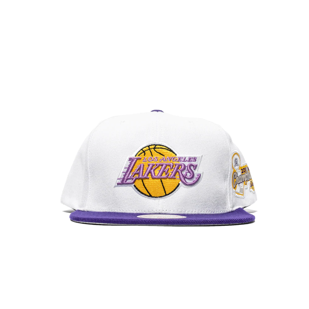 Men's Mitchell & Ness White/Purple NBA Los Angeles Lakers Patches 2 Tone HWC Snapback - OSFA