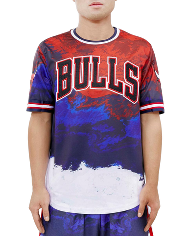 Pro Standard Red/White/Blue NBA Chicago Bulls Pro Team Dip Dye T-Shirt